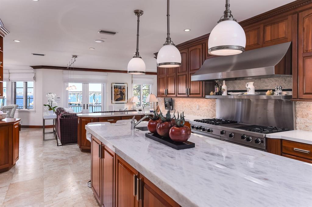 ESPLANADE ESTATES - Residential