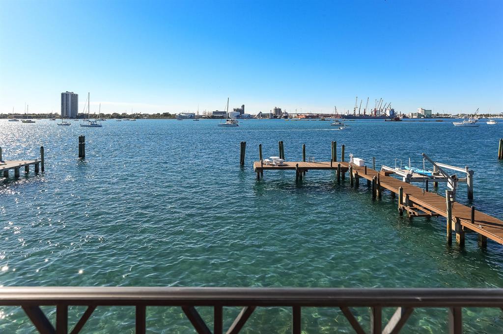 ESPLANADE ESTATES - Residential