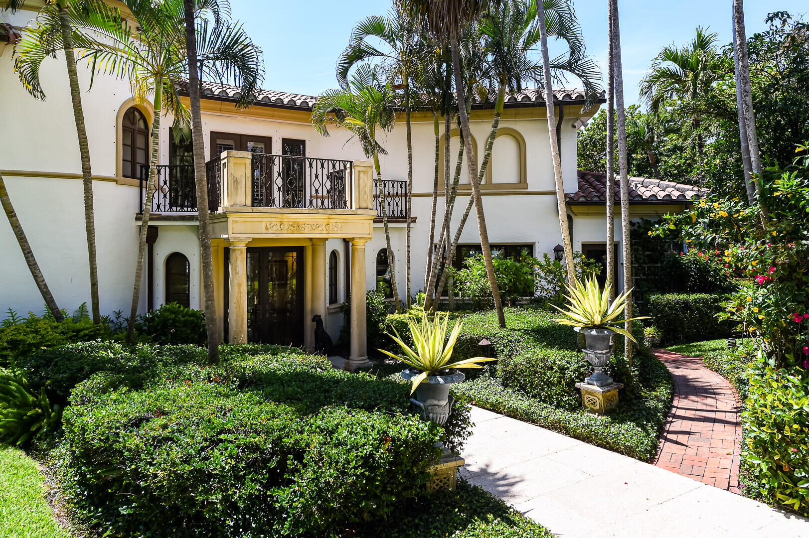 ESPLANADE ESTATES - Residential