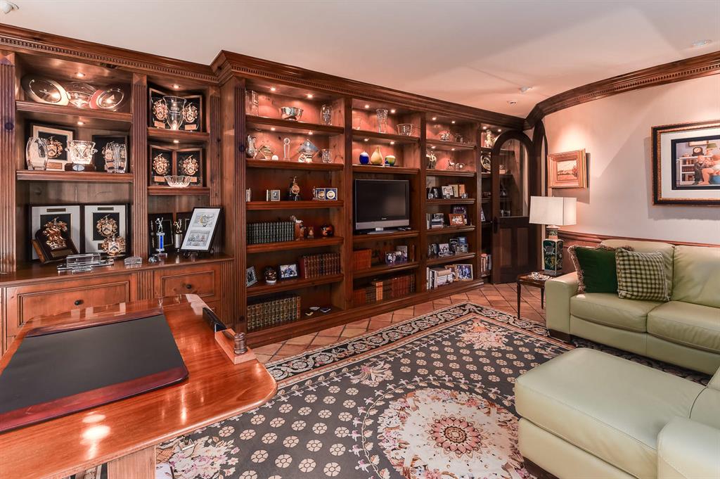 ESPLANADE ESTATES - Residential