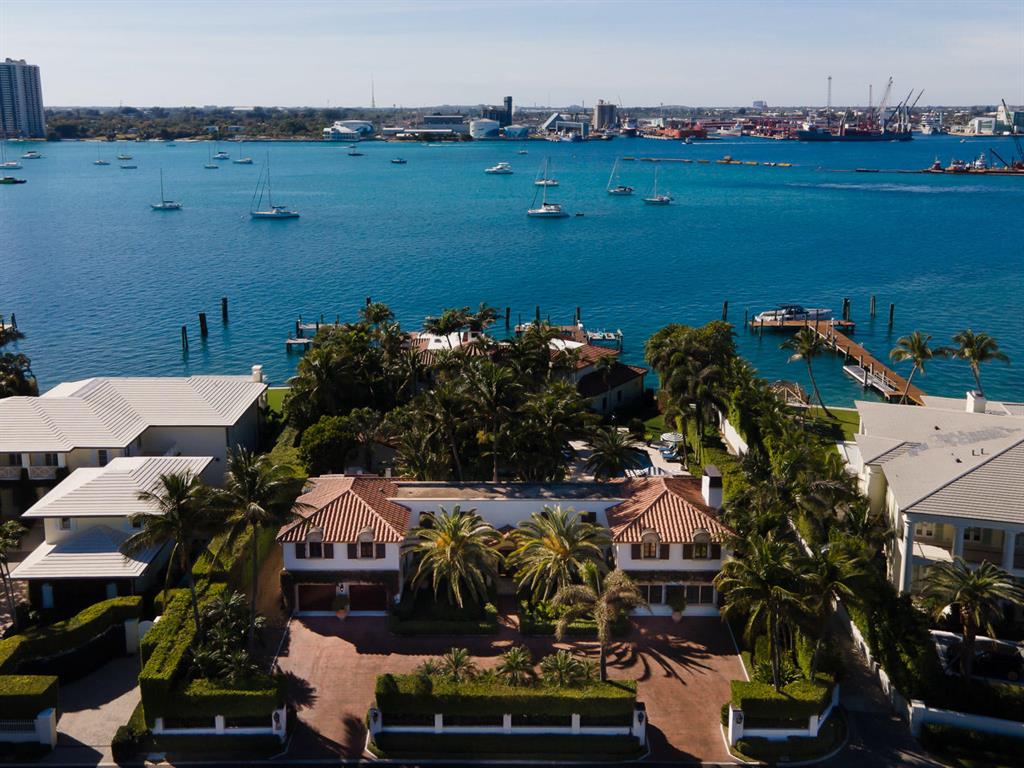 ESPLANADE ESTATES - Residential