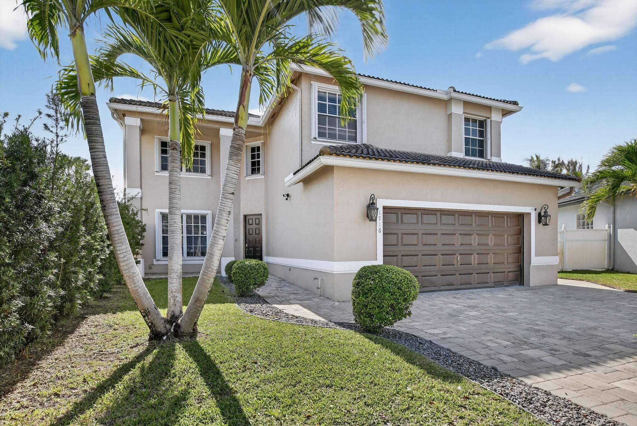 1716 NW 166th Avenue