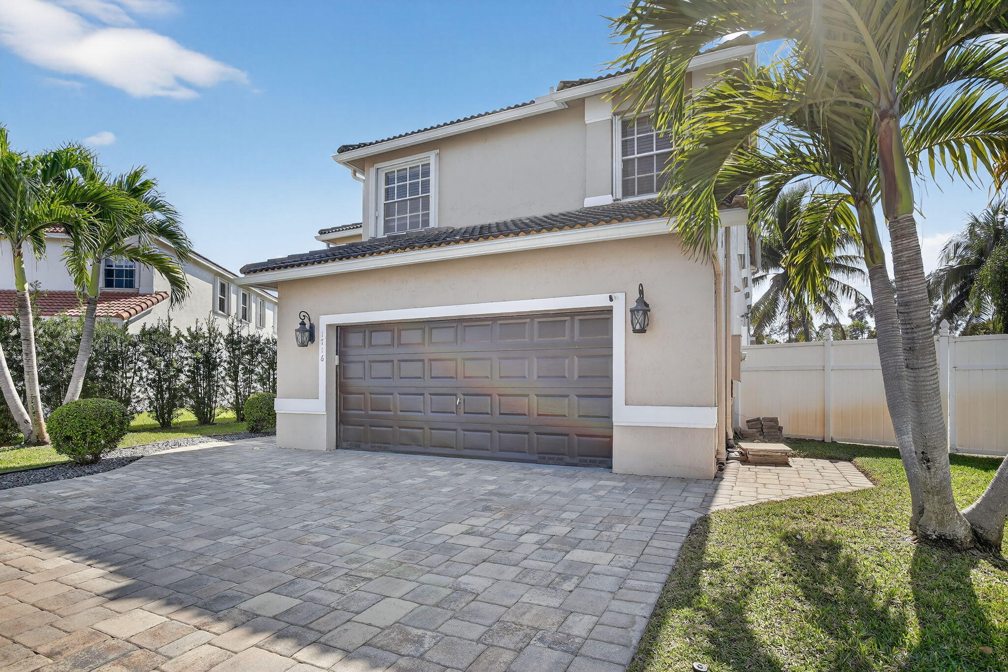 1716 NW 166th Avenue