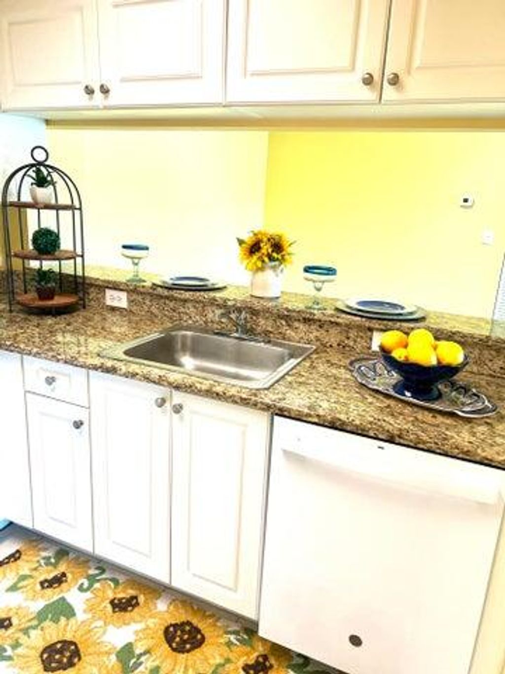 Photo of 2806 Veronia Drive #303, Palm Beach Gardens, FL 33410 (MLS # R11030531)