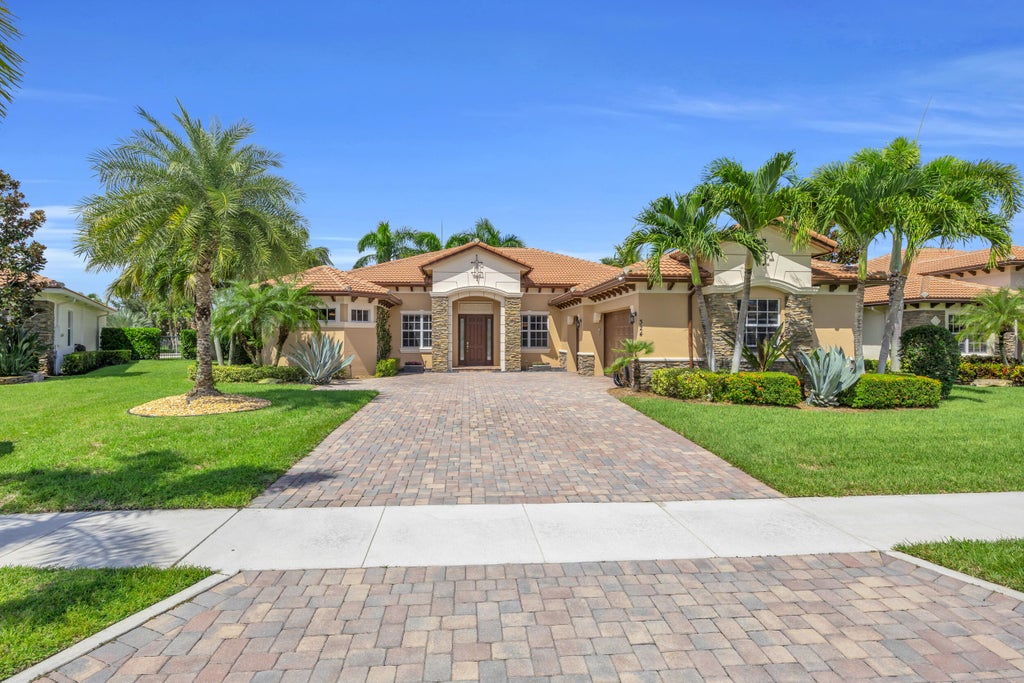 Photo of 324 Rudder Cay Way, Jupiter, FL 33458 (MLS # R11127339)