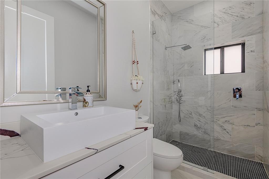 Royal Oaks 5th Add - Residential Lease