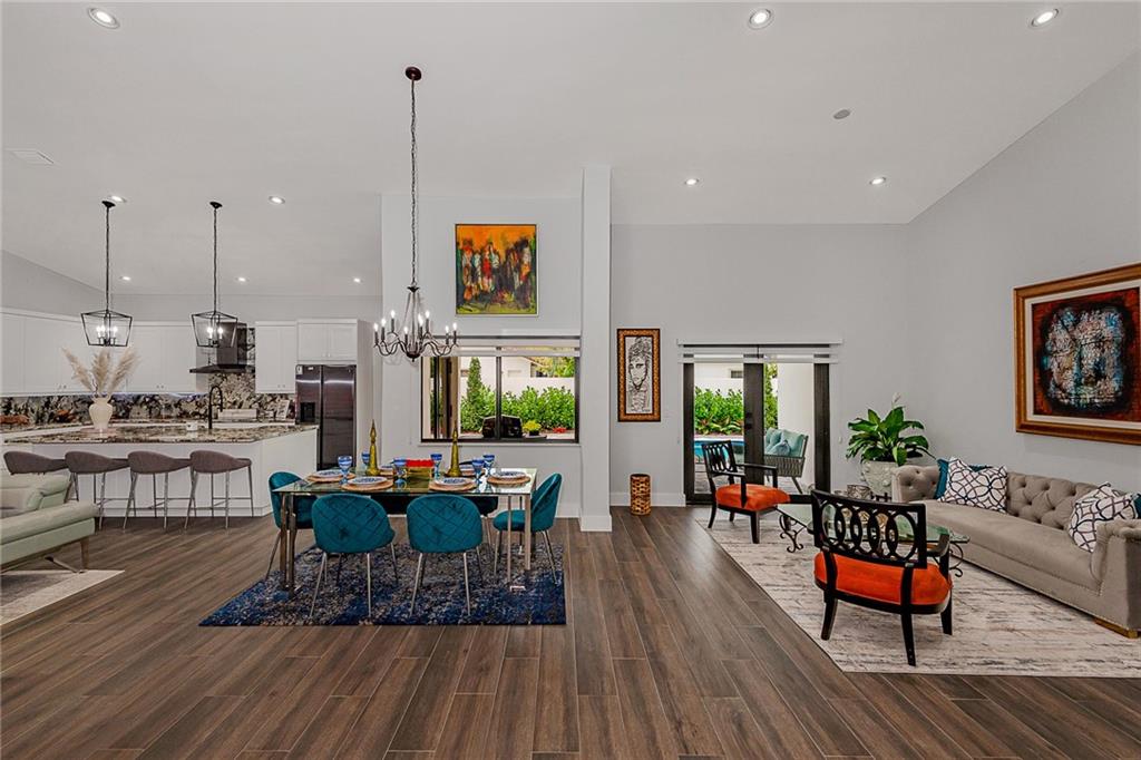 Royal Oaks 5th Add - Residential Lease