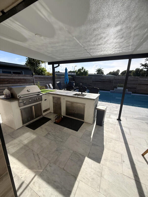 501 NW 98th Avenue