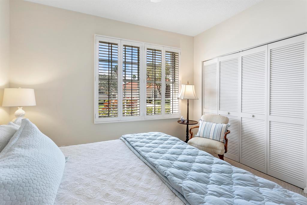 PGA RESORT COMMUNITY OF EAGLETON ESTATES - Residential