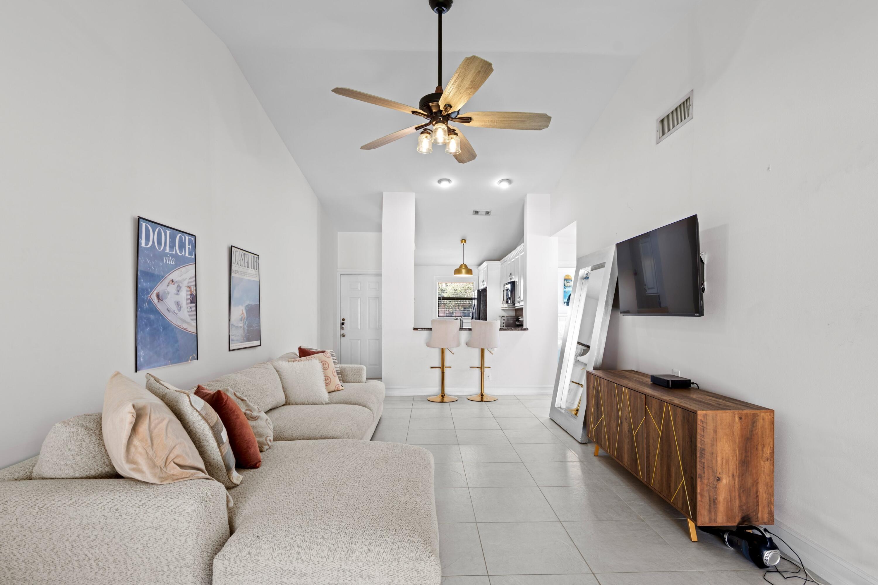 3350 Jaywood Terrace J224