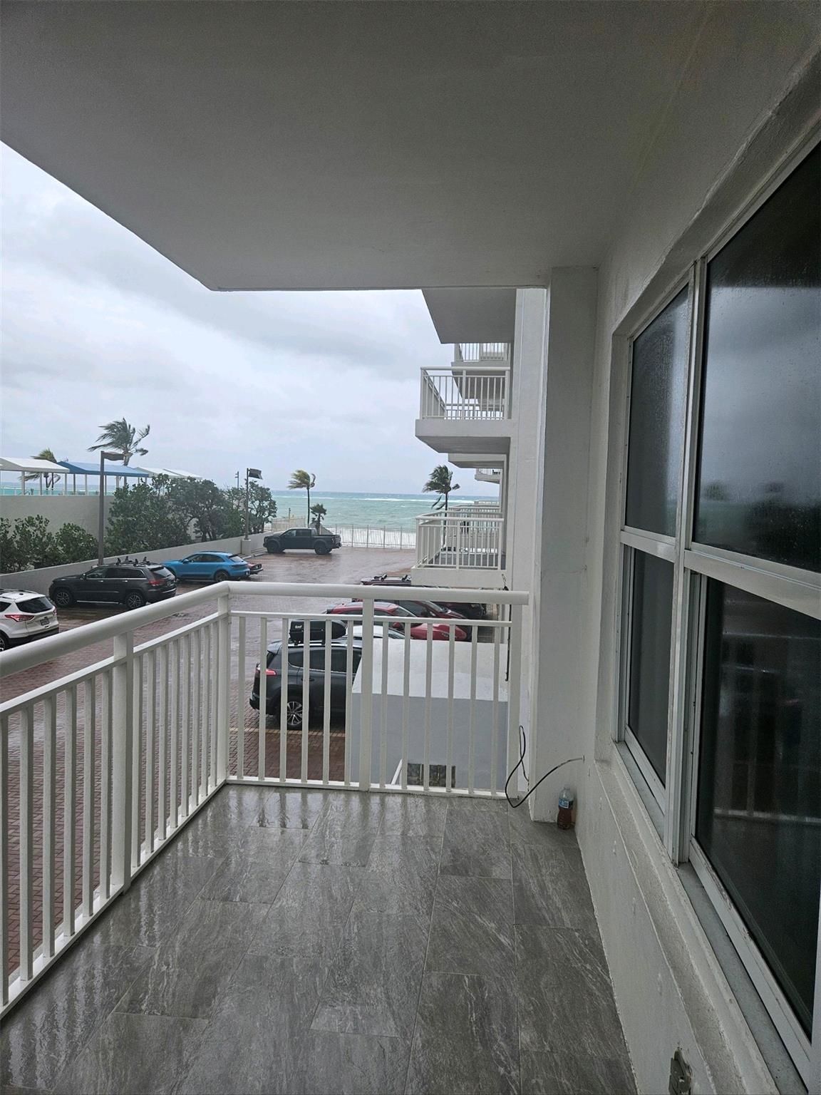 Regency Tower Condo - Residential Lease