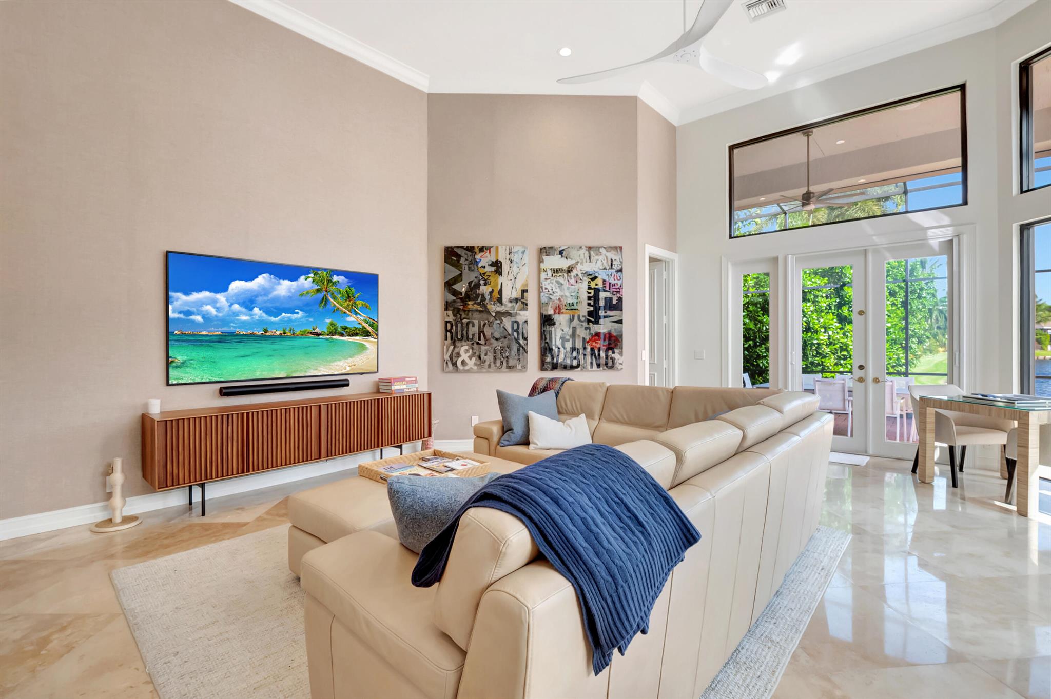 LANDINGS AT WOODFIELD COU - Residential