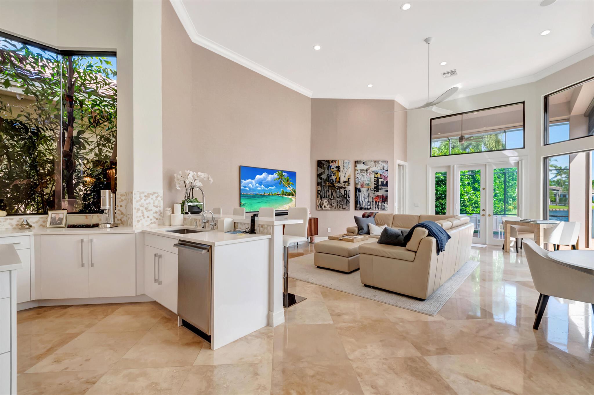 LANDINGS AT WOODFIELD COU - Residential