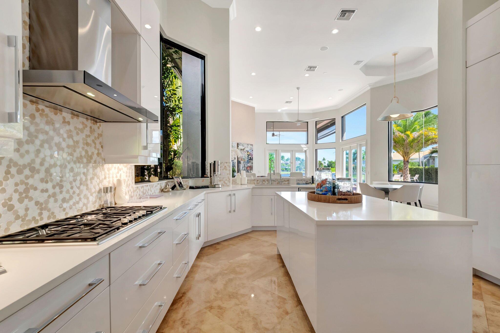 LANDINGS AT WOODFIELD COU - Residential