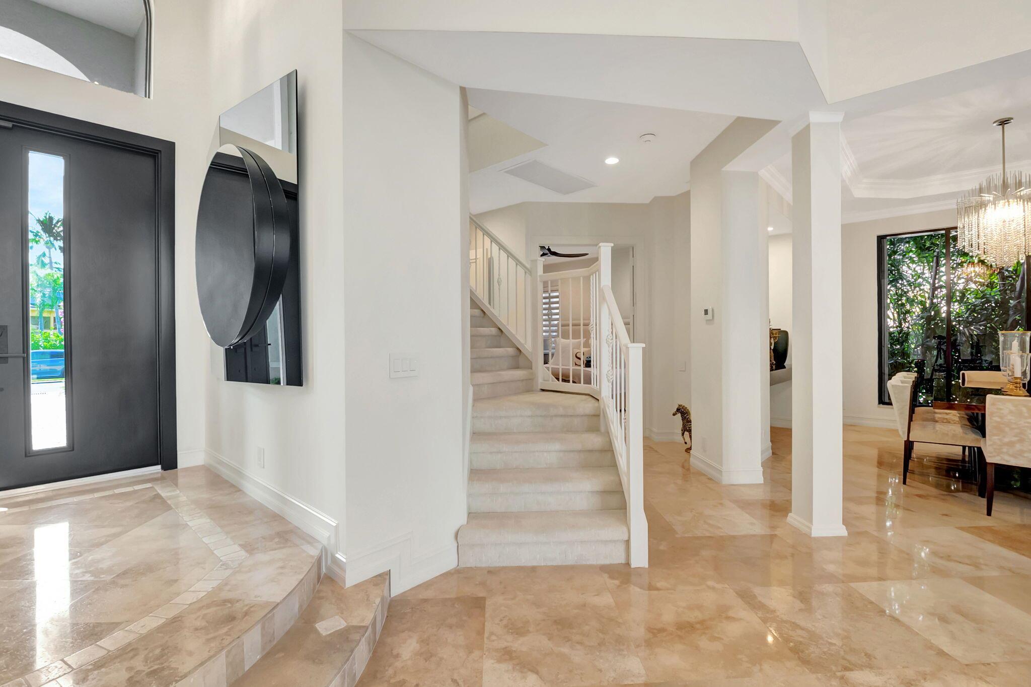 LANDINGS AT WOODFIELD COU - Residential