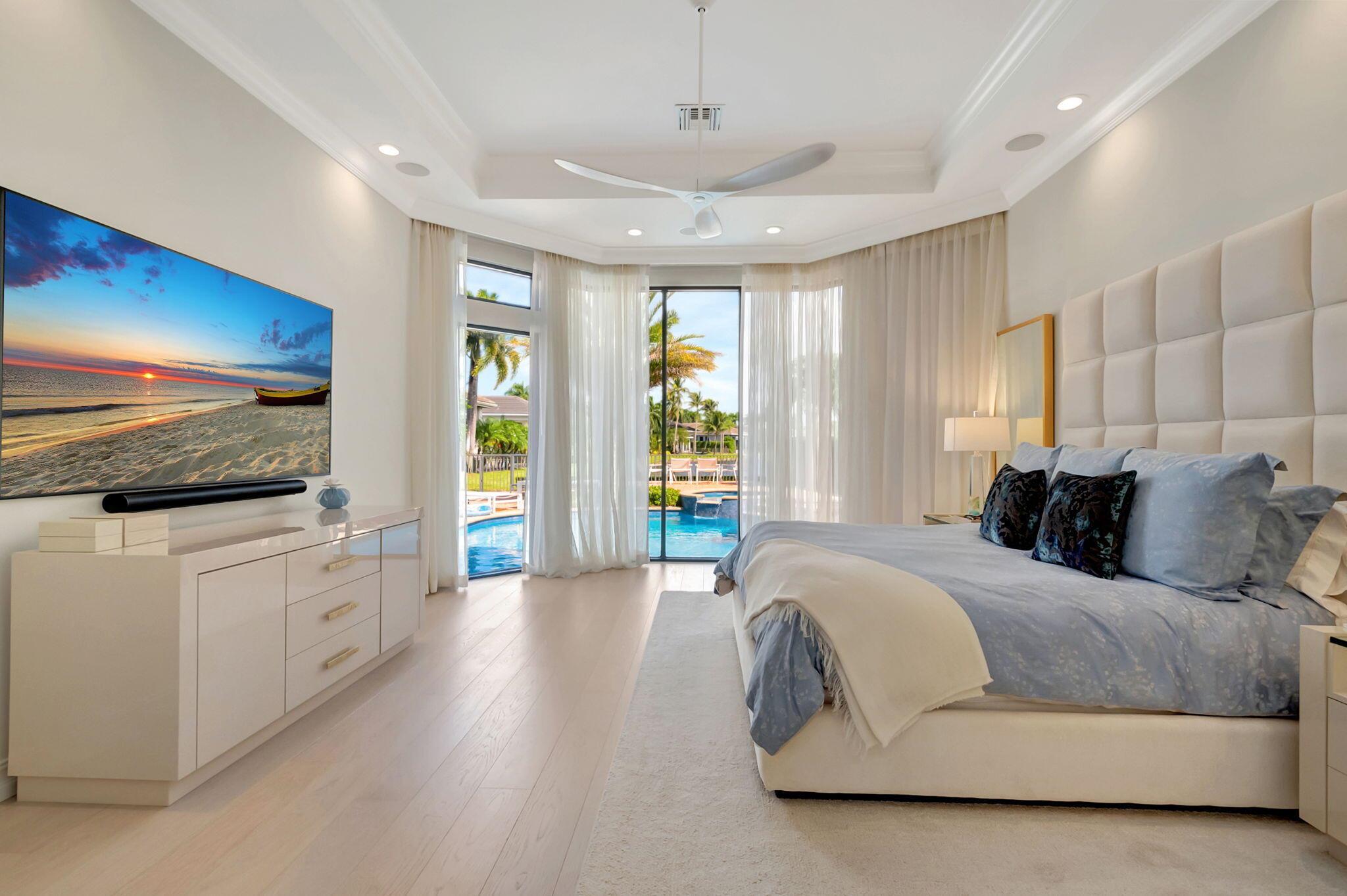 LANDINGS AT WOODFIELD COU - Residential