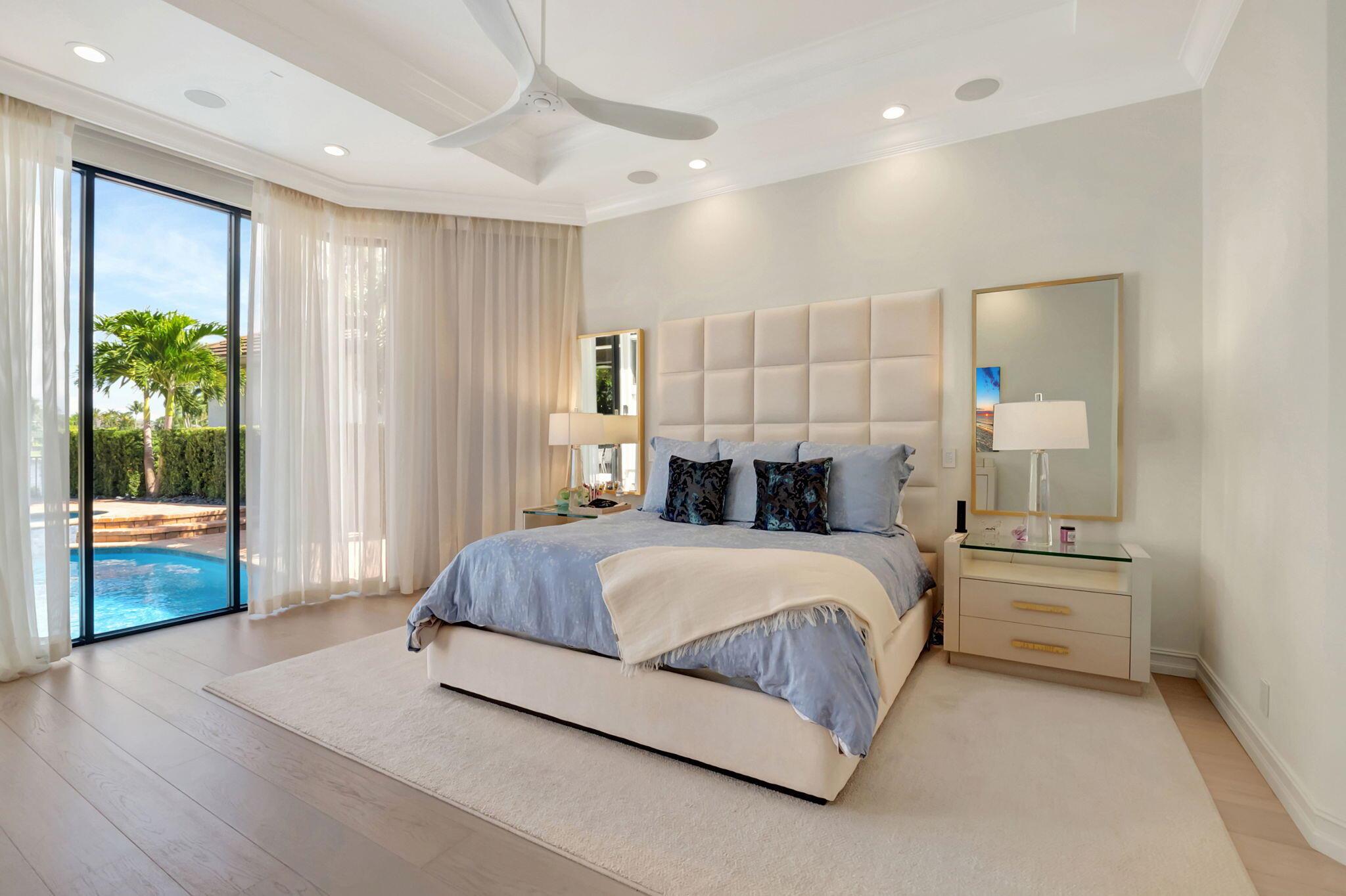 LANDINGS AT WOODFIELD COU - Residential