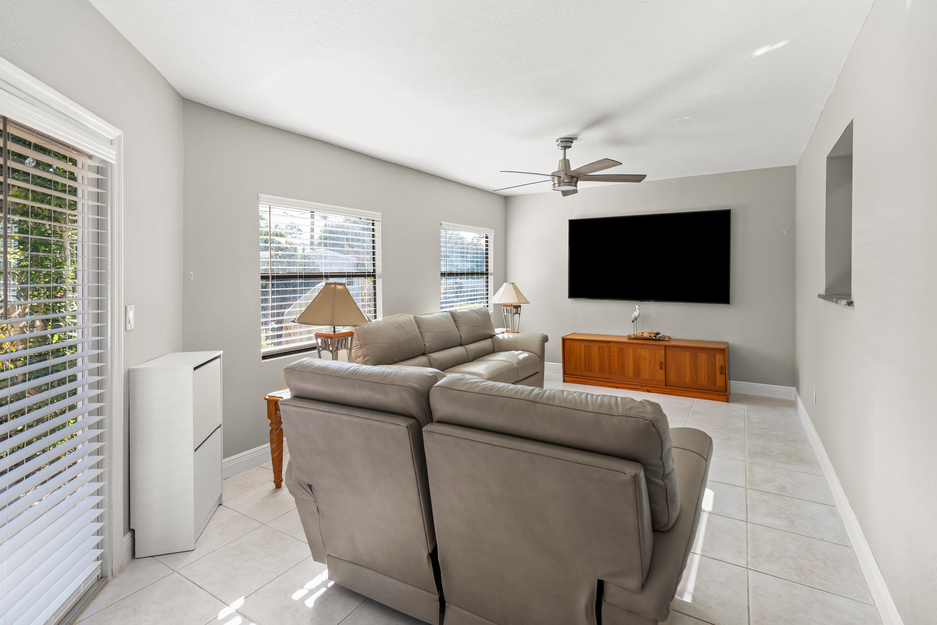 PORT ST LUCIE SECTION 4 - Residential