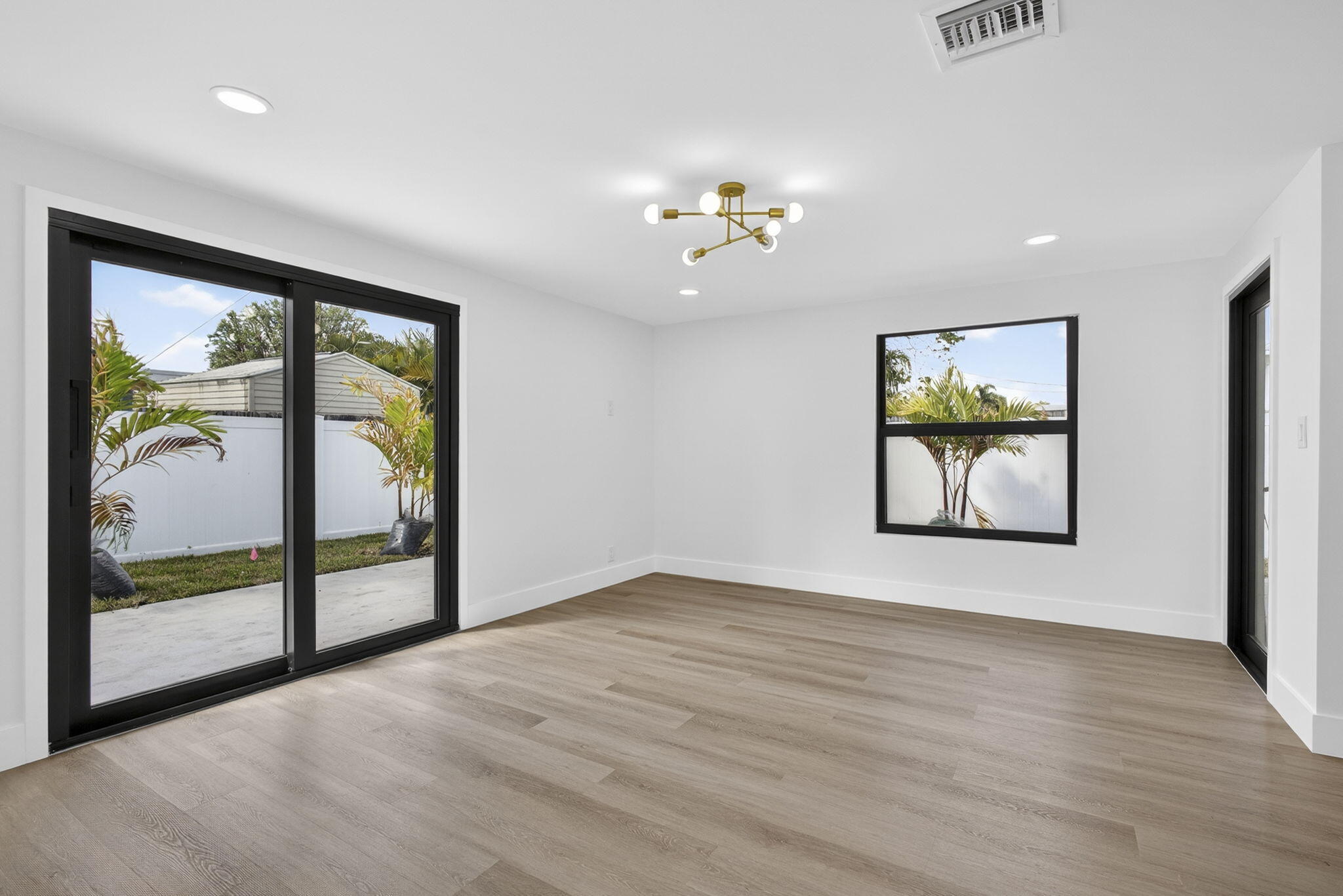 RANCH HOUSE ESTATES - Residential