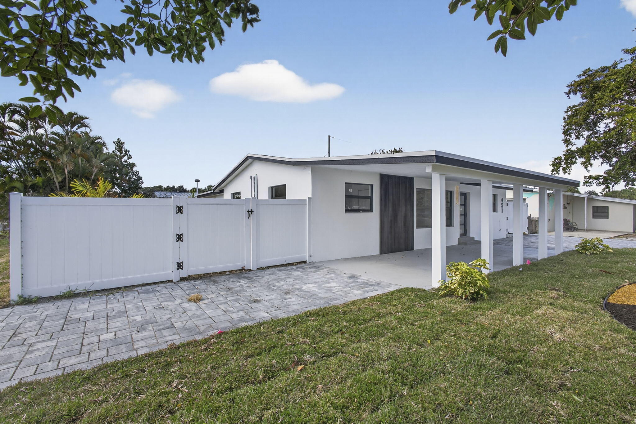 RANCH HOUSE ESTATES - Residential