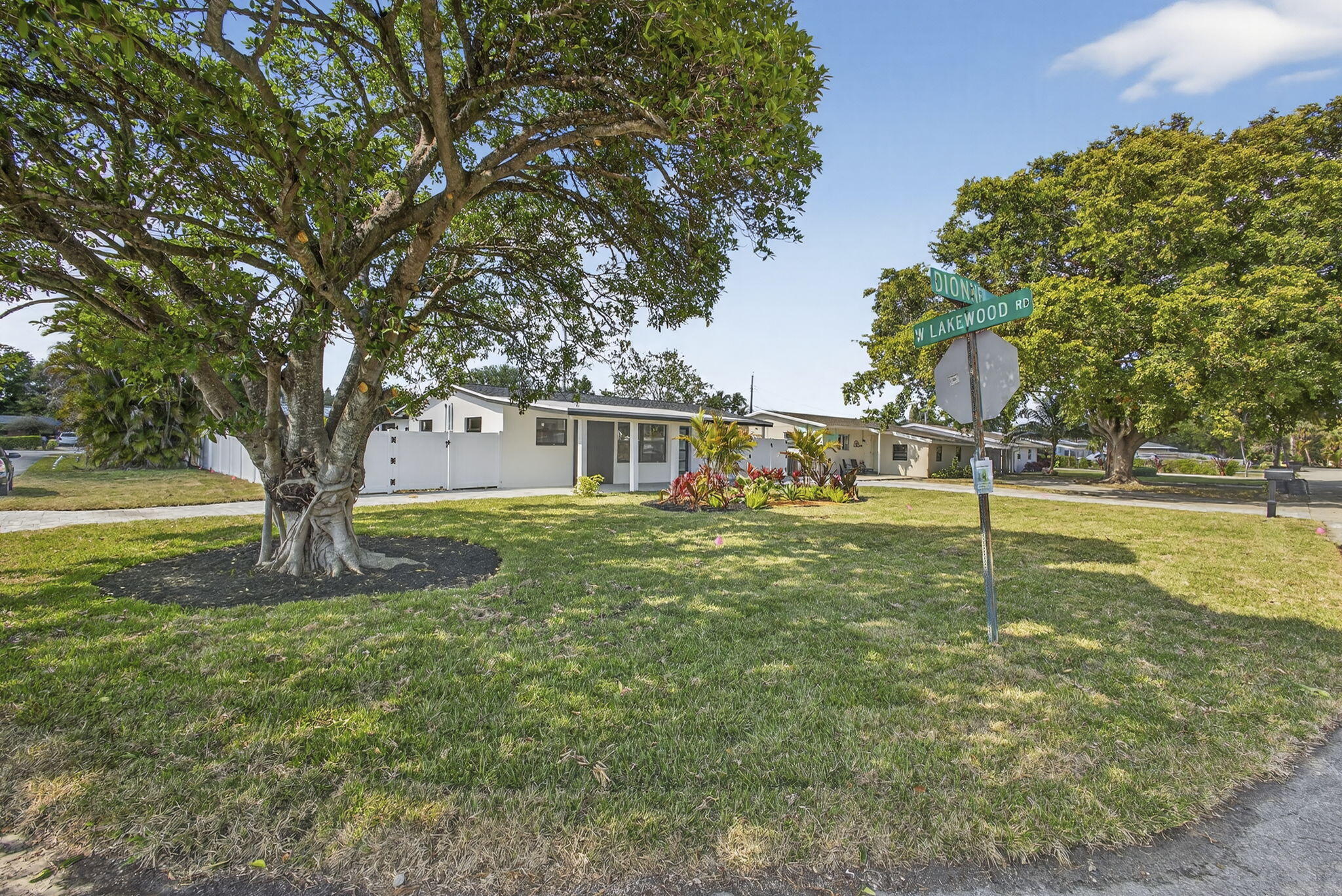 RANCH HOUSE ESTATES - Residential