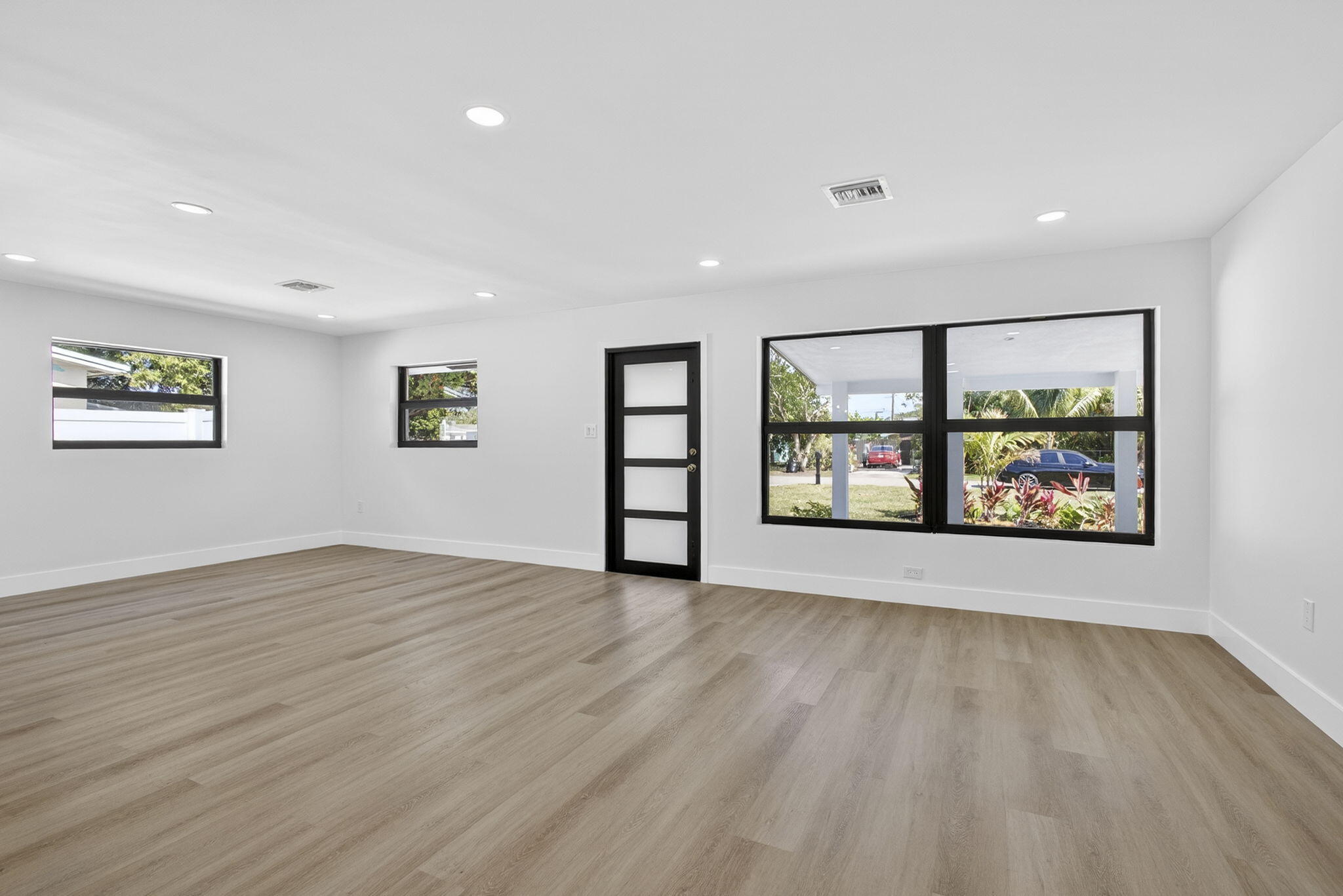 RANCH HOUSE ESTATES - Residential