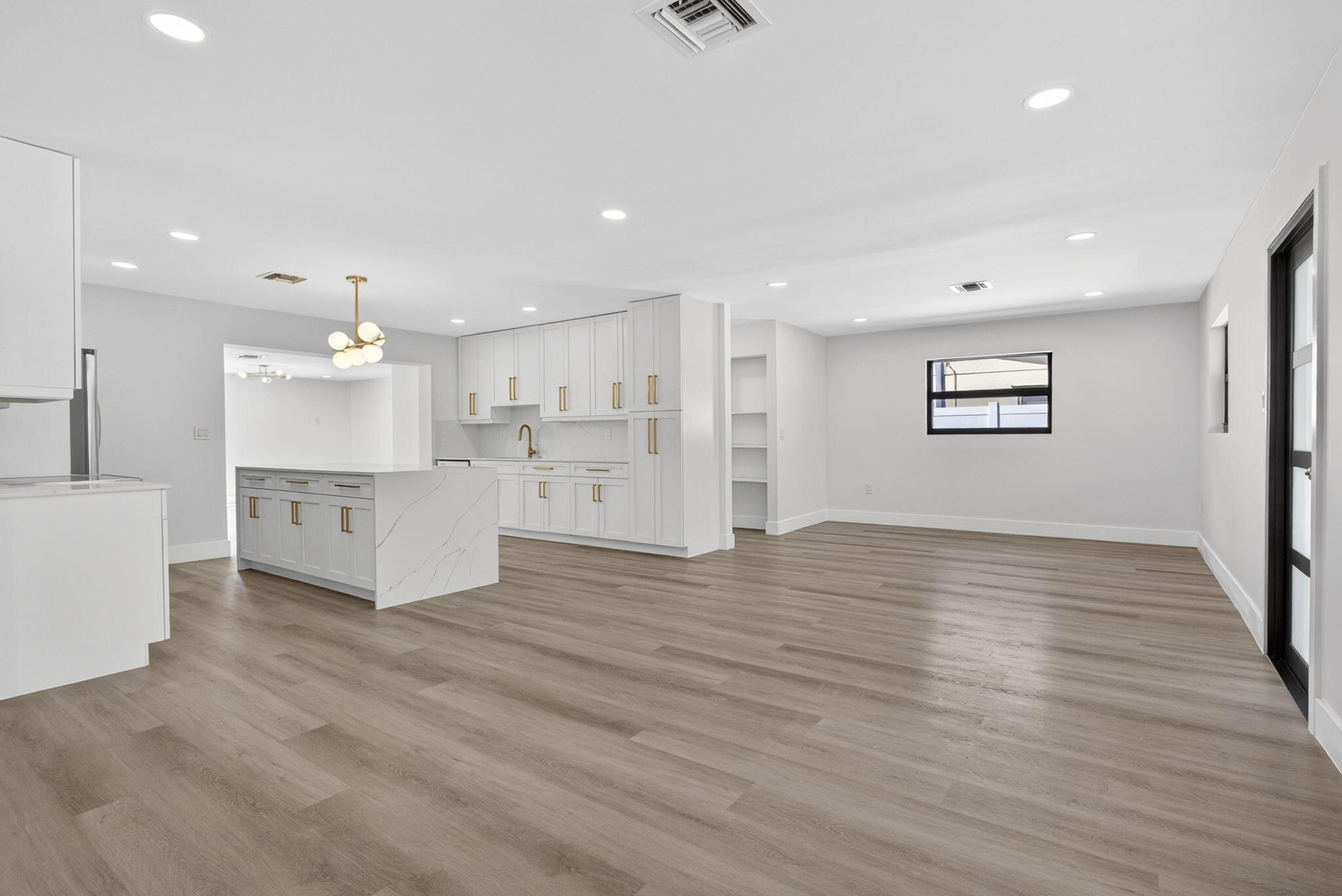 RANCH HOUSE ESTATES - Residential