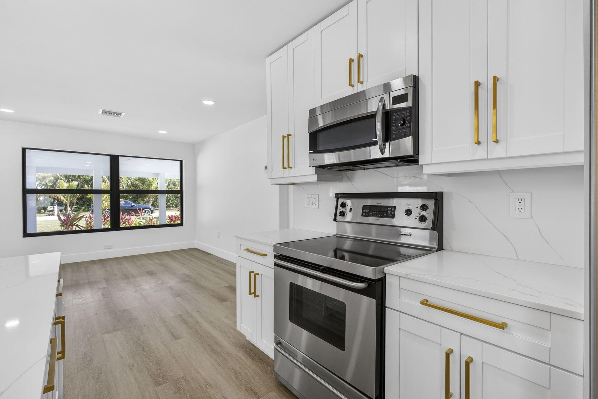 RANCH HOUSE ESTATES - Residential