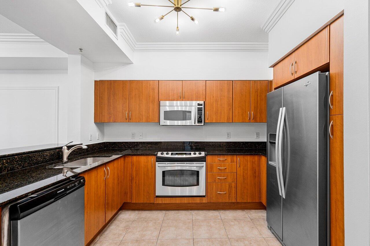 BOCA GRAND CONDO - Residential