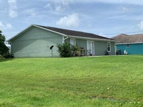 A home in Port St Lucie