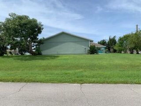 A home in Port St Lucie