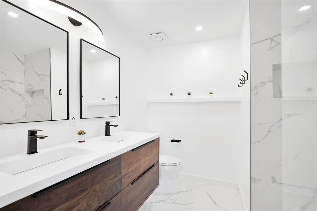 BRUCE PLAT - Residential