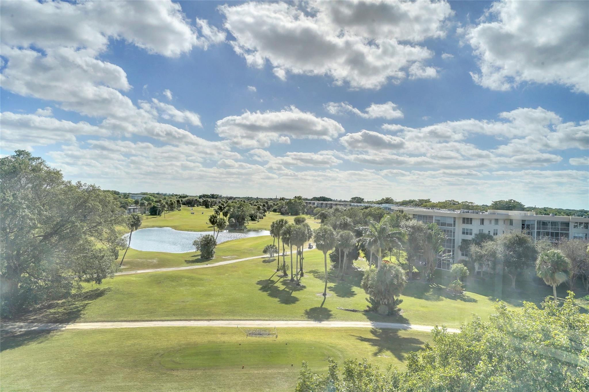 VIZCAYA at PALM AIRE - Residential