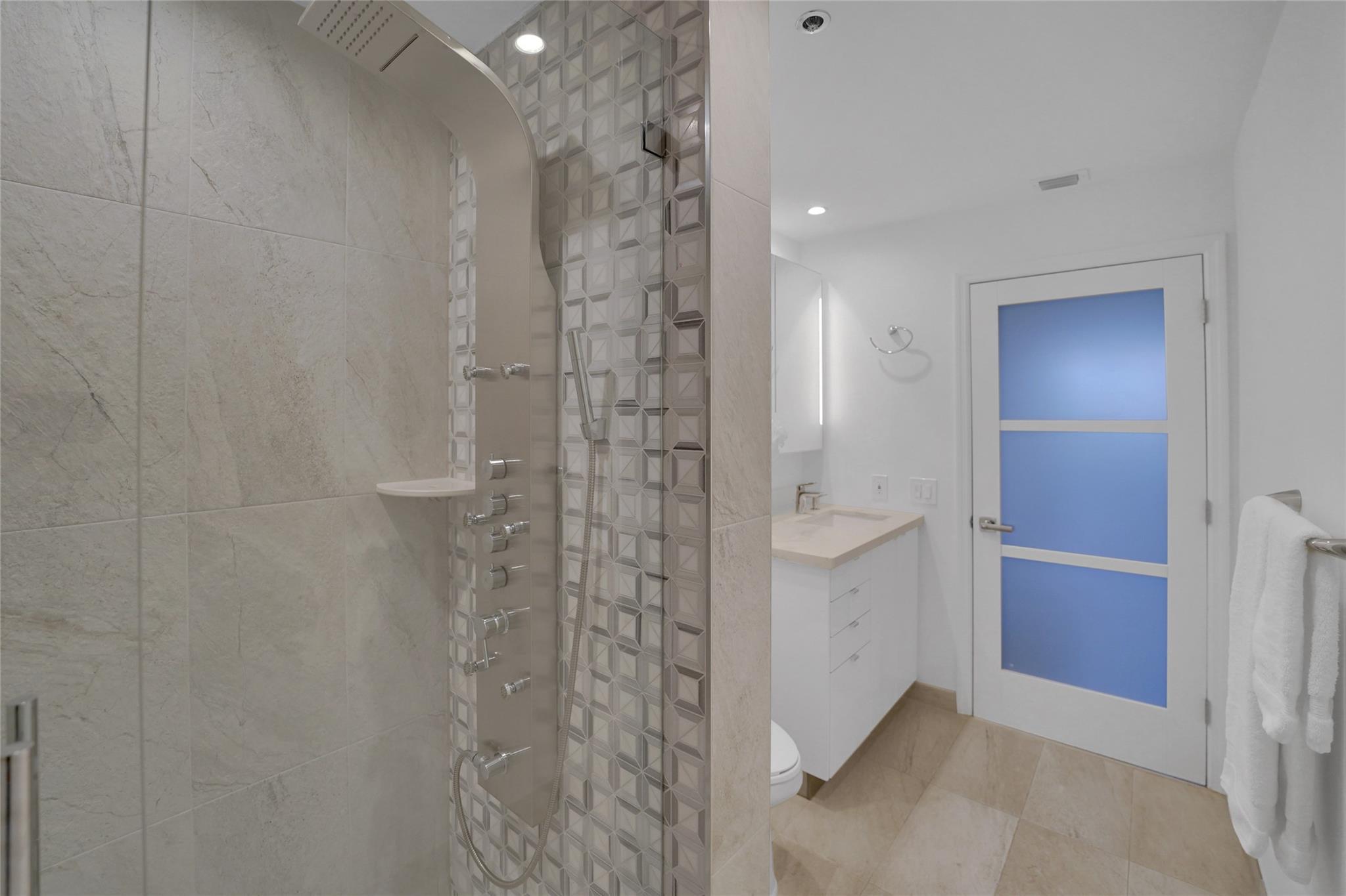 VIZCAYA at PALM AIRE - Residential