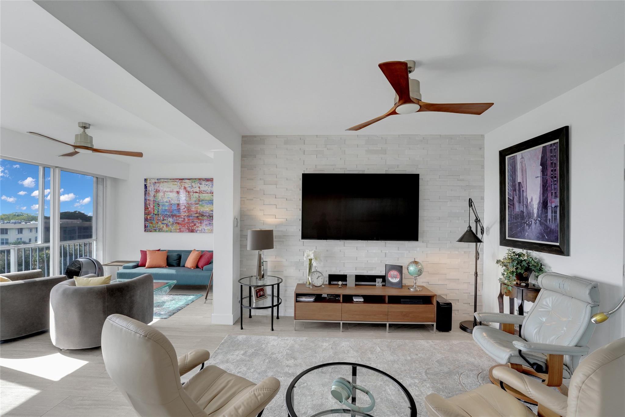 VIZCAYA at PALM AIRE - Residential