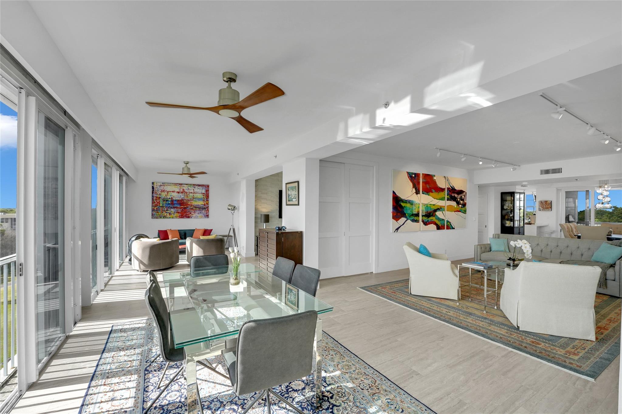 VIZCAYA at PALM AIRE - Residential