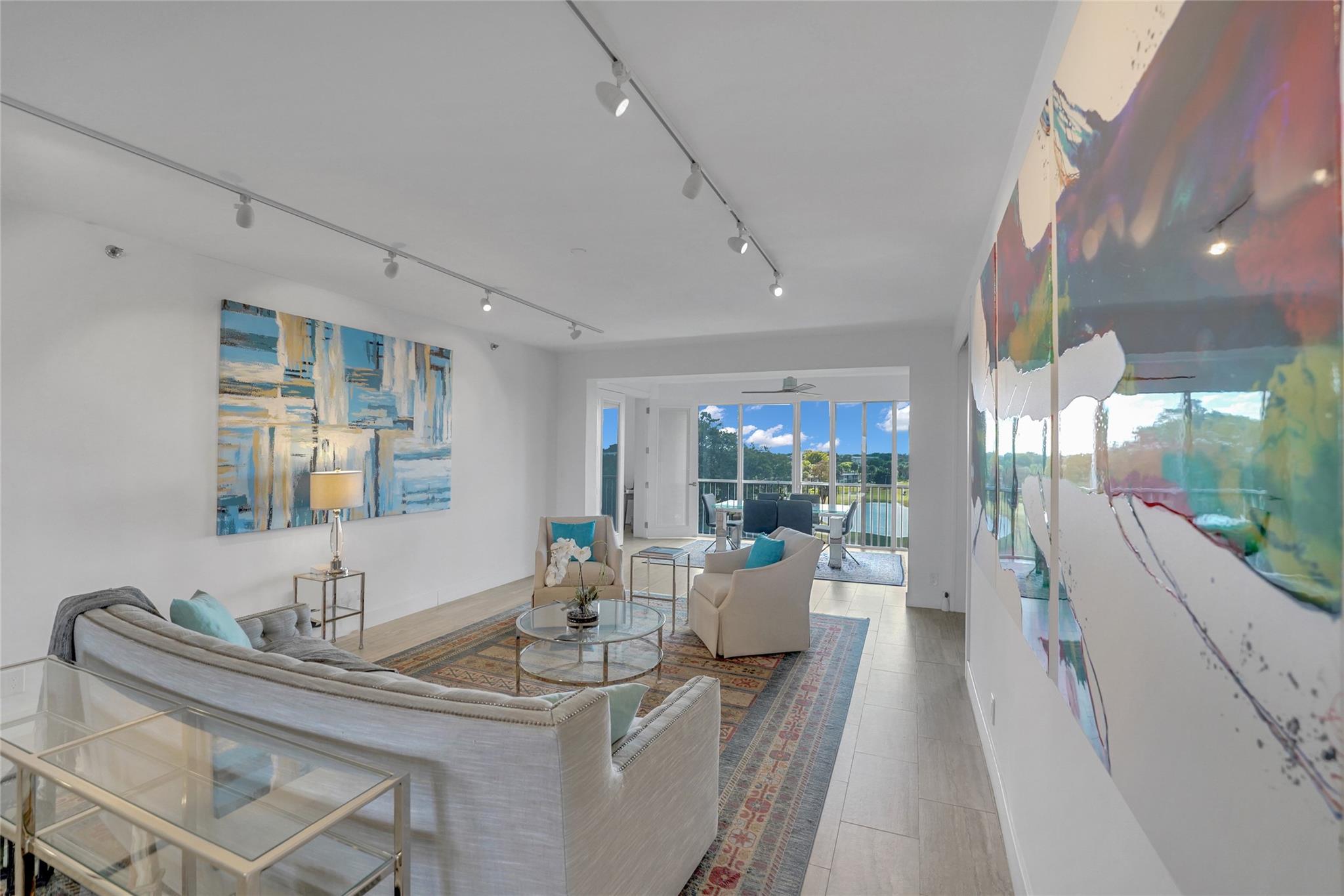 VIZCAYA at PALM AIRE - Residential