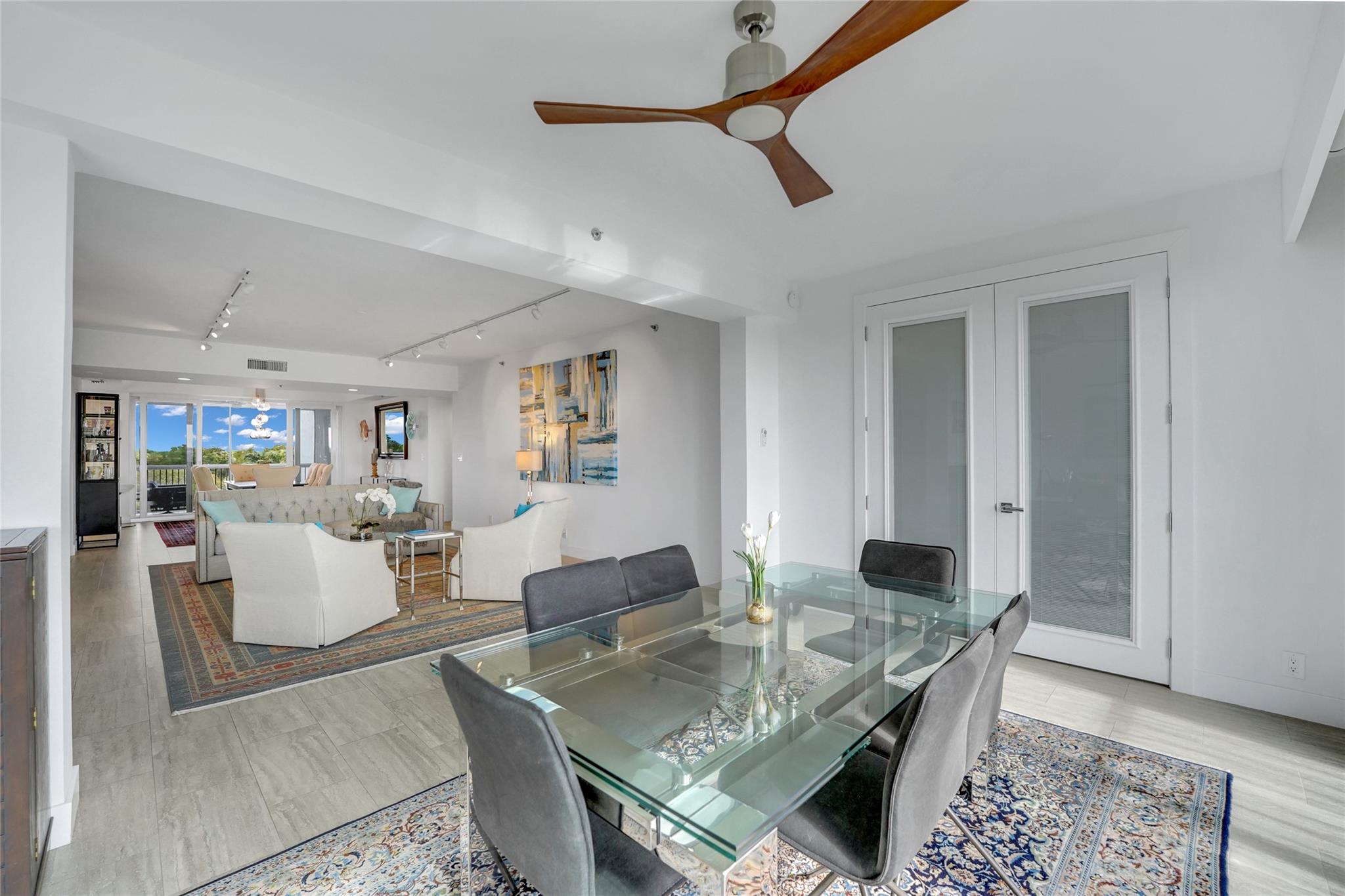 VIZCAYA at PALM AIRE - Residential