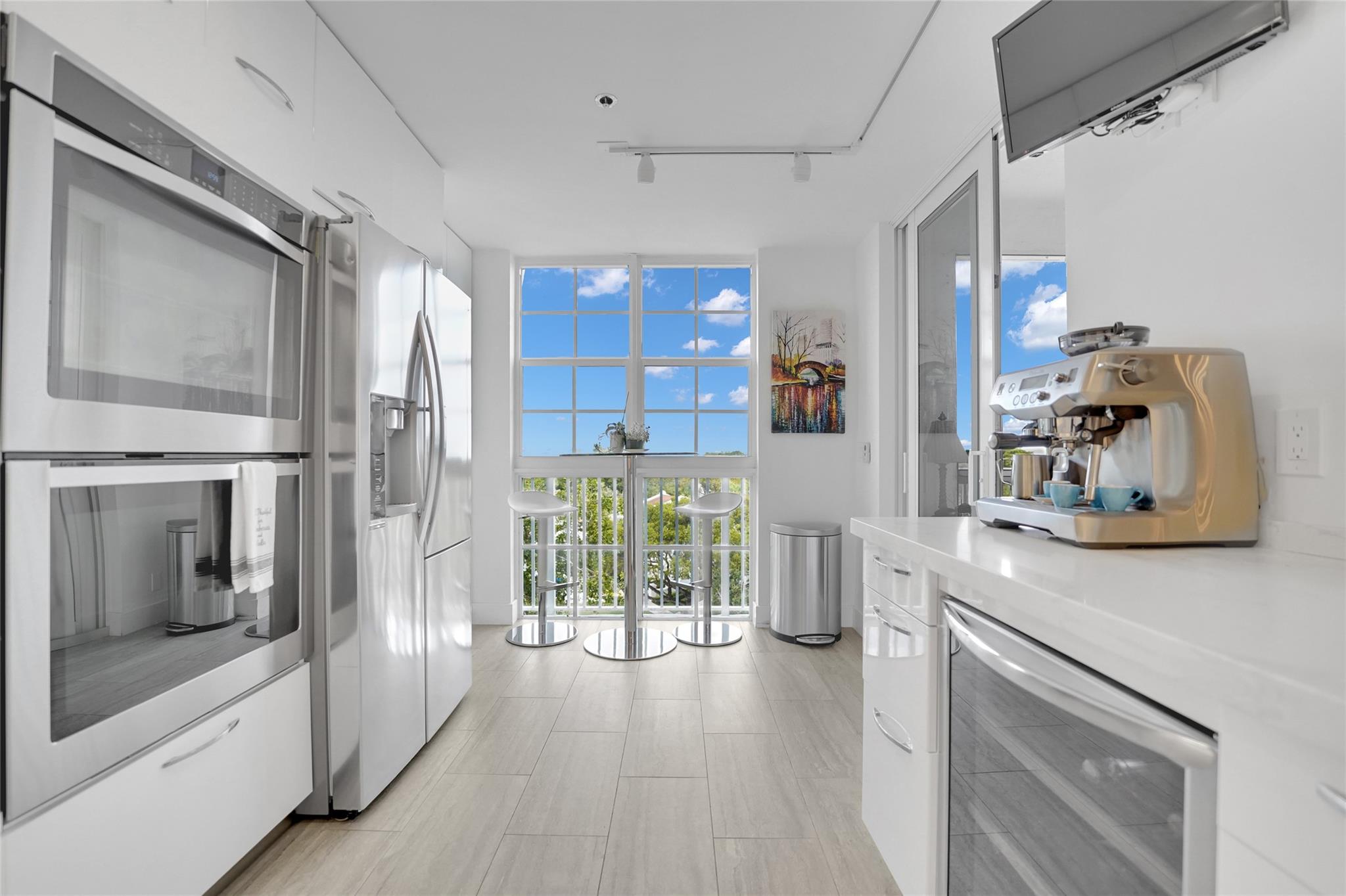 VIZCAYA at PALM AIRE - Residential