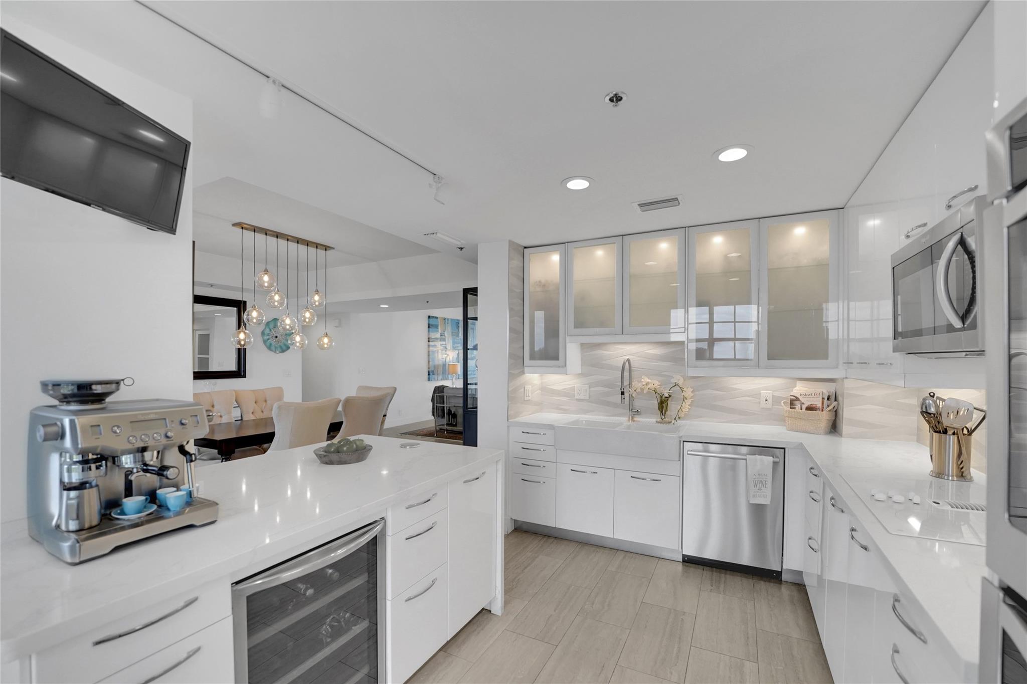 VIZCAYA at PALM AIRE - Residential