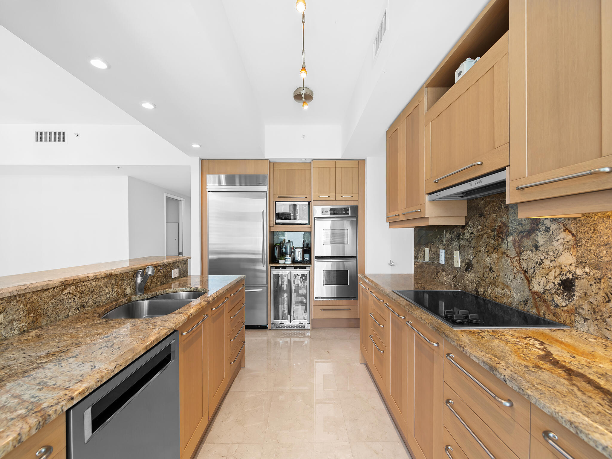 LAS OLAS RIVER HOUSE CONDO - Residential Lease