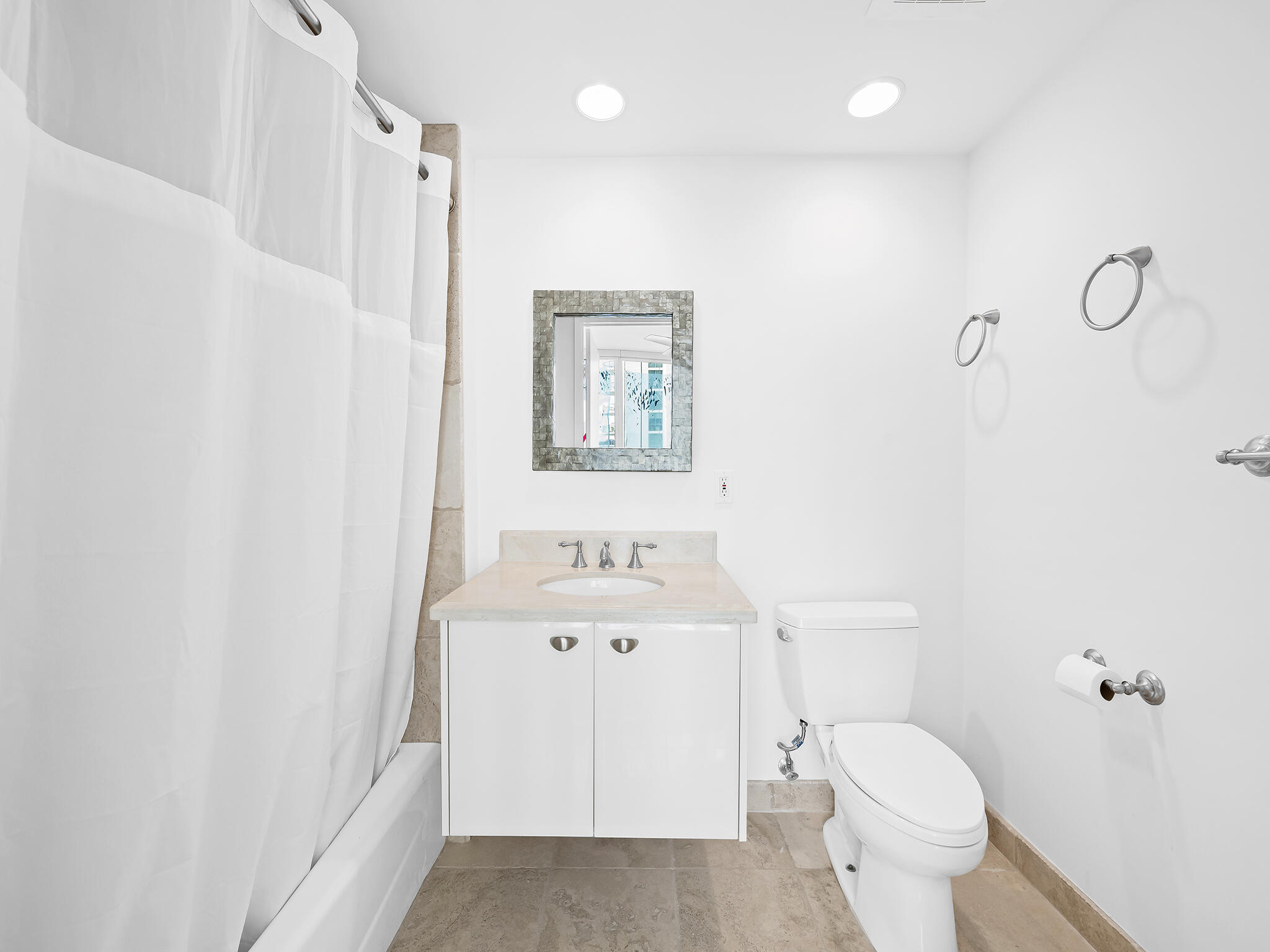 LAS OLAS RIVER HOUSE CONDO - Residential Lease