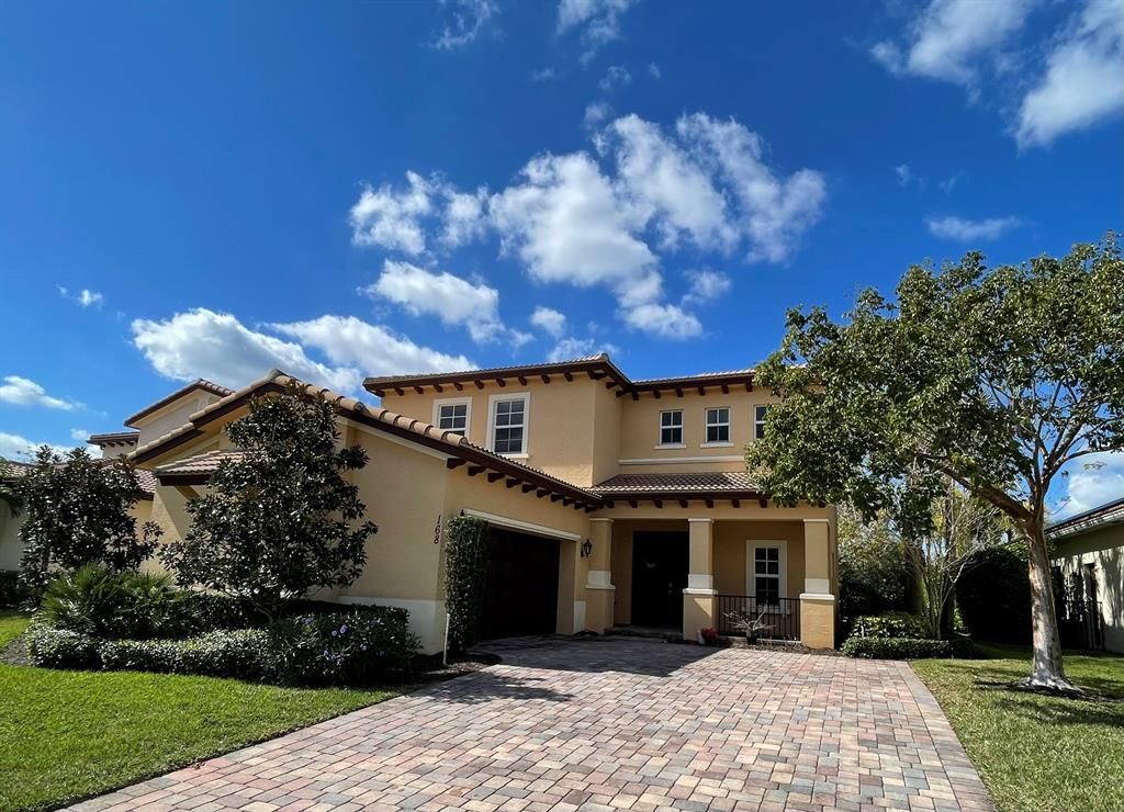 Photo of 168 Rudder Cay Way, Jupiter, FL 33458 (MLS # R10863031)