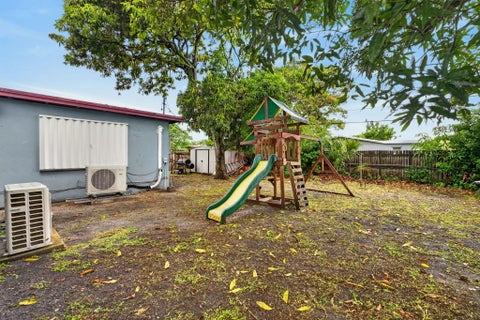 Tiny photo for 741 NW 17th Court, Pompano Beach, FL 33060 (MLS # B26048601)