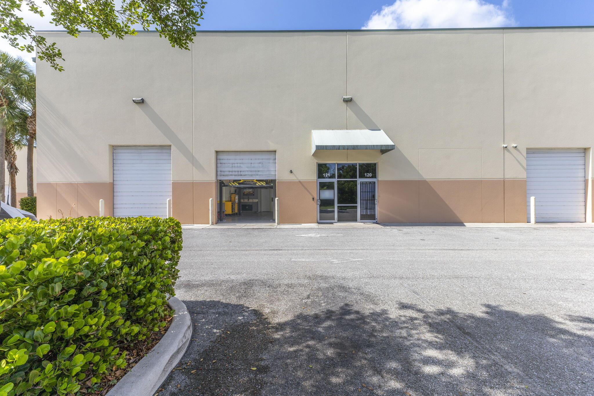 4188 Westroads Drive 121