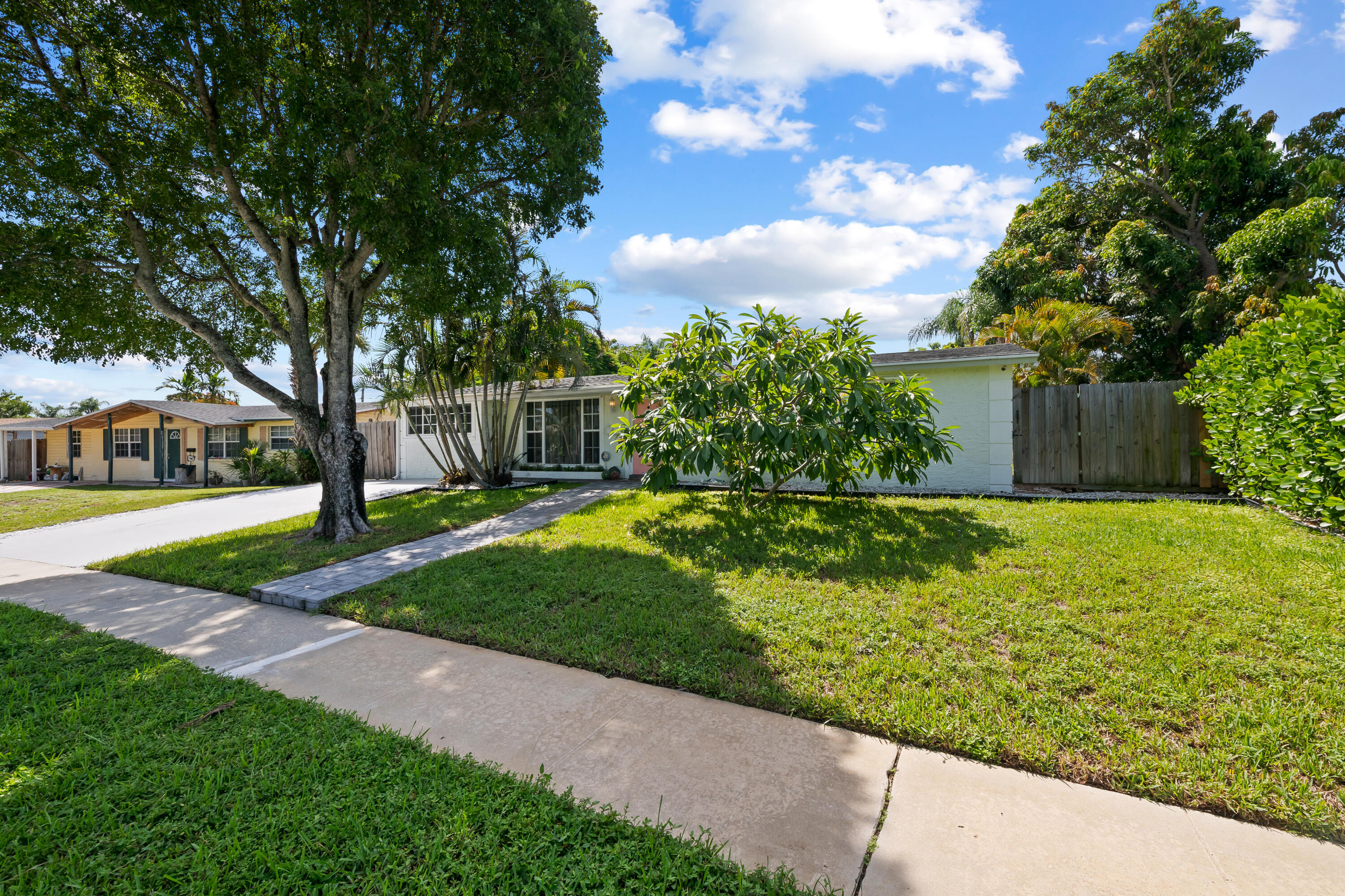 12104 Hillman Drive