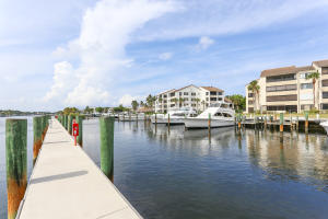 OAK HARBOUR CONDOS - Residential