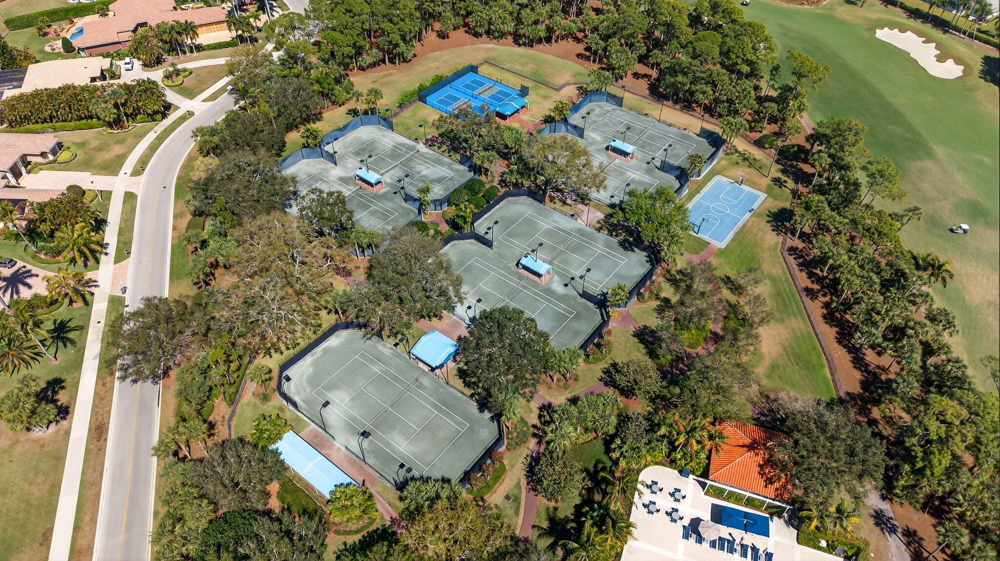 BREAKERS WEST - The Estates - Residential