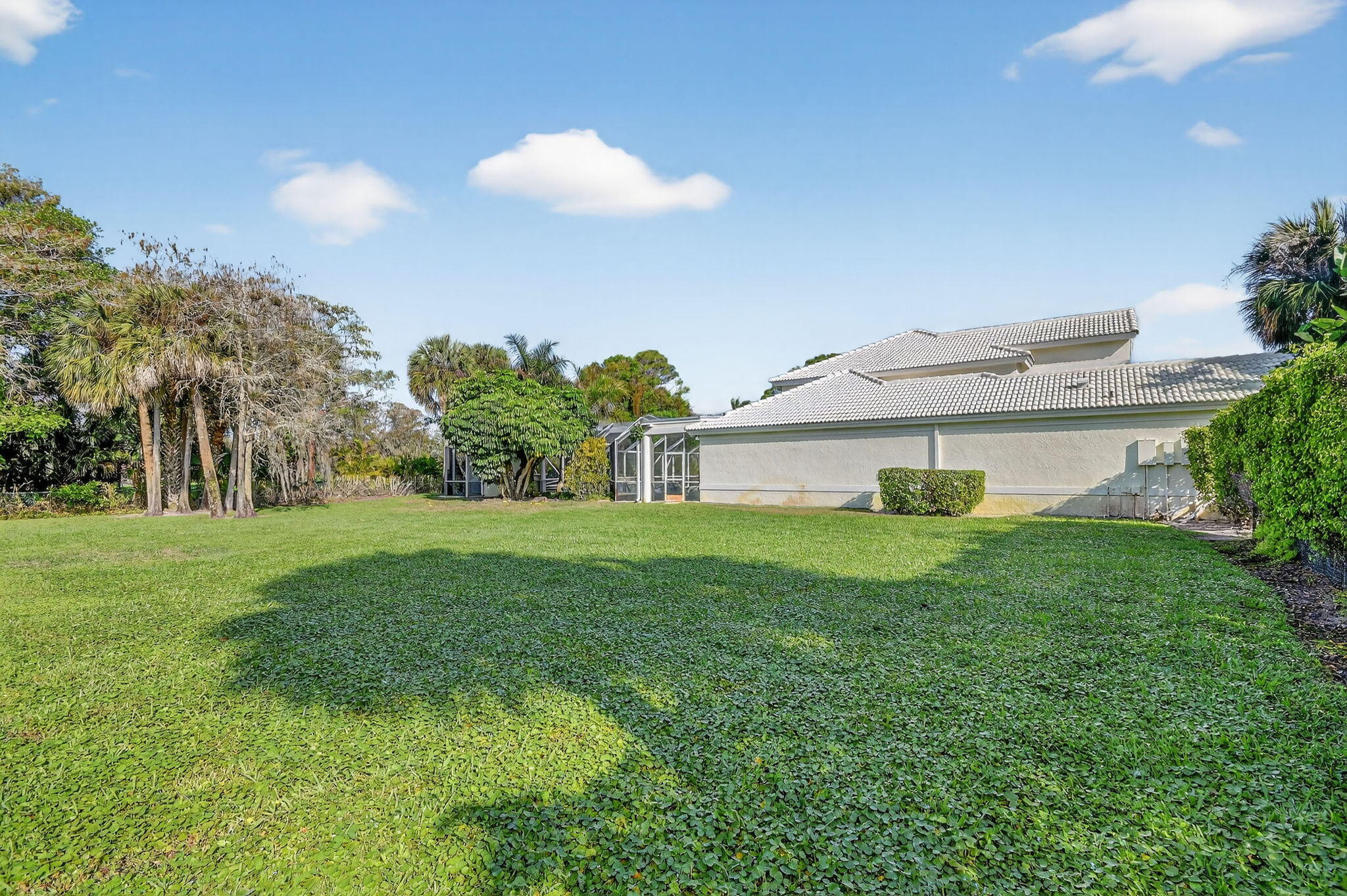 BREAKERS WEST - The Estates - Residential