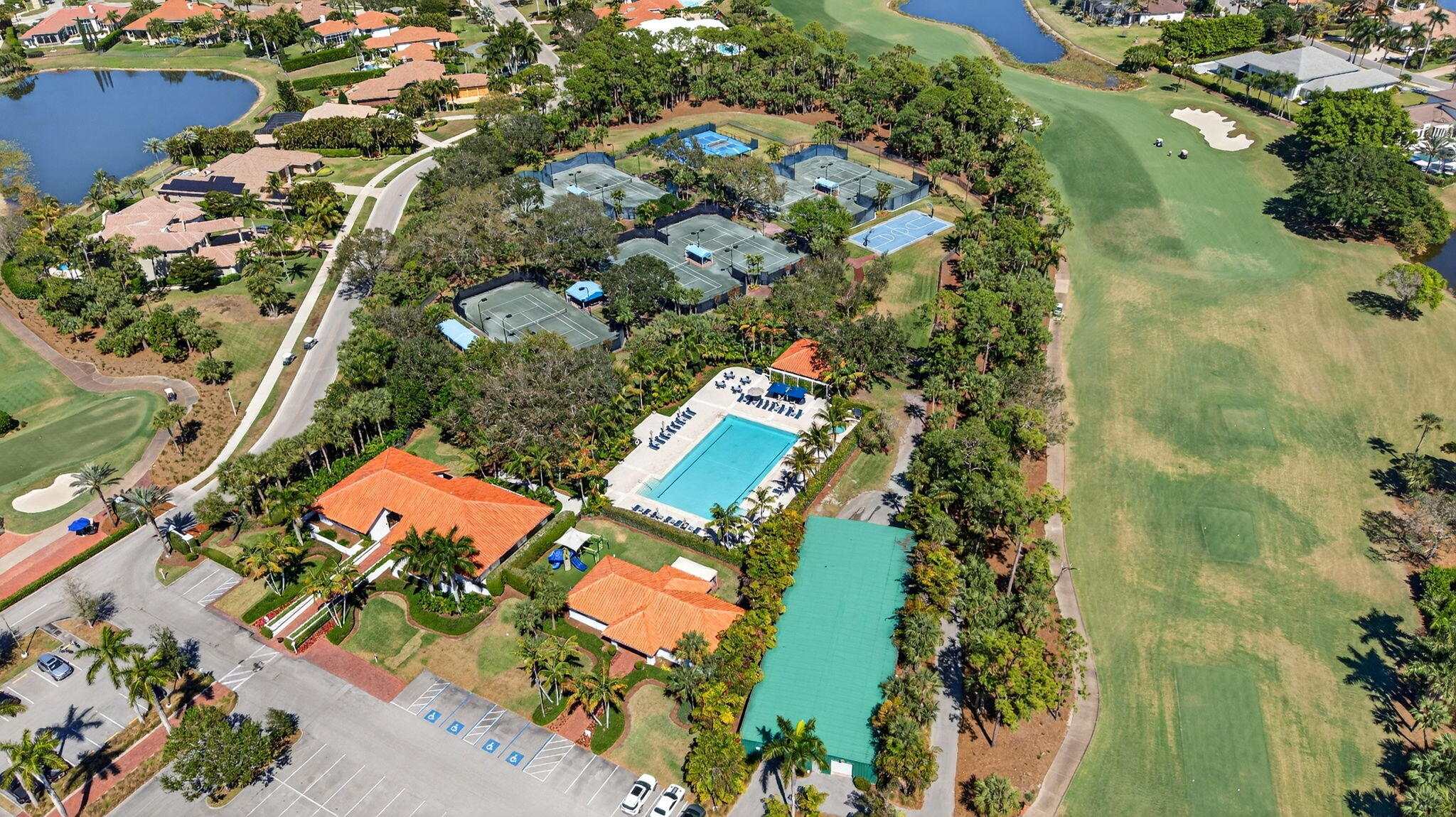 BREAKERS WEST - The Estates - Residential